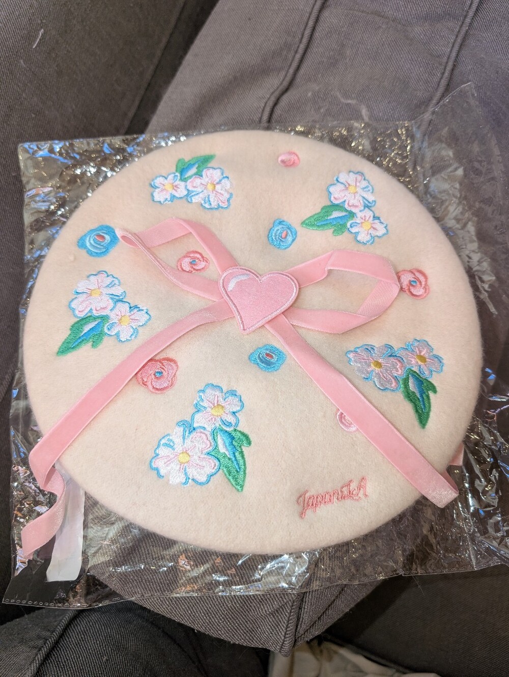 Japan LA x Sanrio Hello Kitty Floral Wool Beret